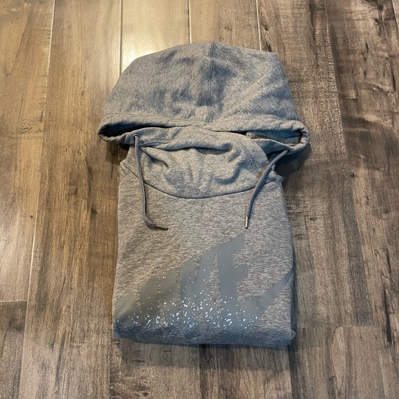 Nike Reflective Sweater - Picture 4 of 4